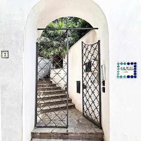 Tila, Jacuzzi, Patio, 4 Sleeps Capri