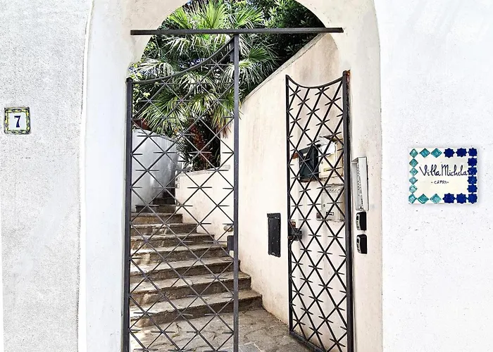 Tila, Jacuzzi, Patio, 4 Sleeps Capri