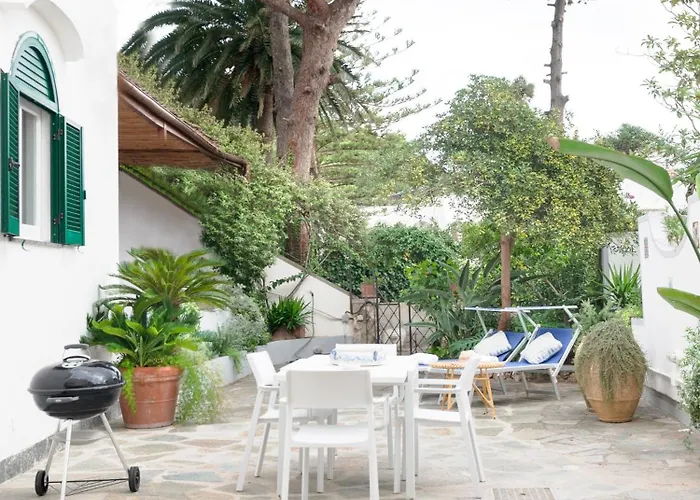 Сasa de vacaciones Tila, Jacuzzi, Patio, 4 Sleeps